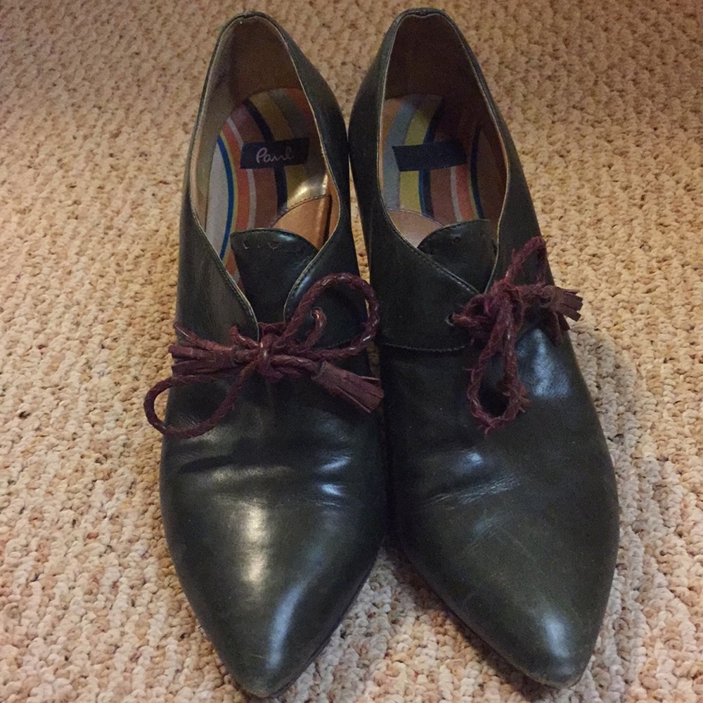 Paul Smith Green Leather Tassel Lace Pumps